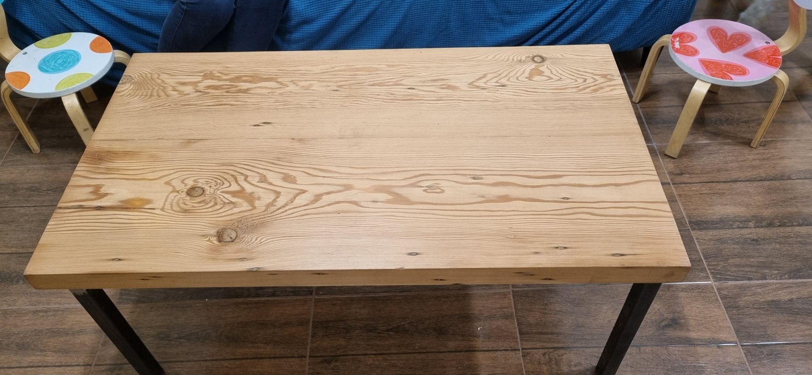 Mesa de centro de pino americano