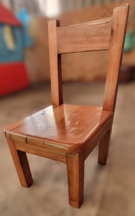 Silla para Niños de Roble de demolición